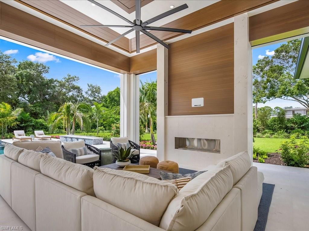 PINE RIDGE - Residential