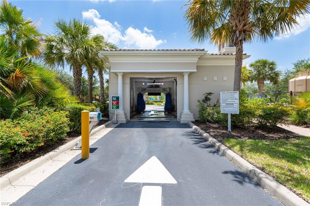 VILLAGE WALK OF BONITA SPRINGS - Residential