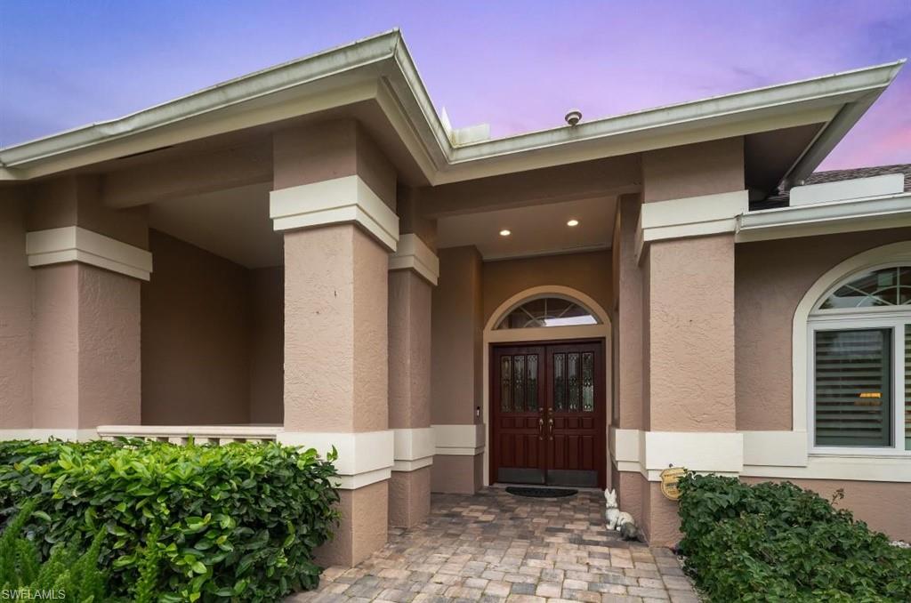 QUEENS PARK AT LAGO VERDE - Residential