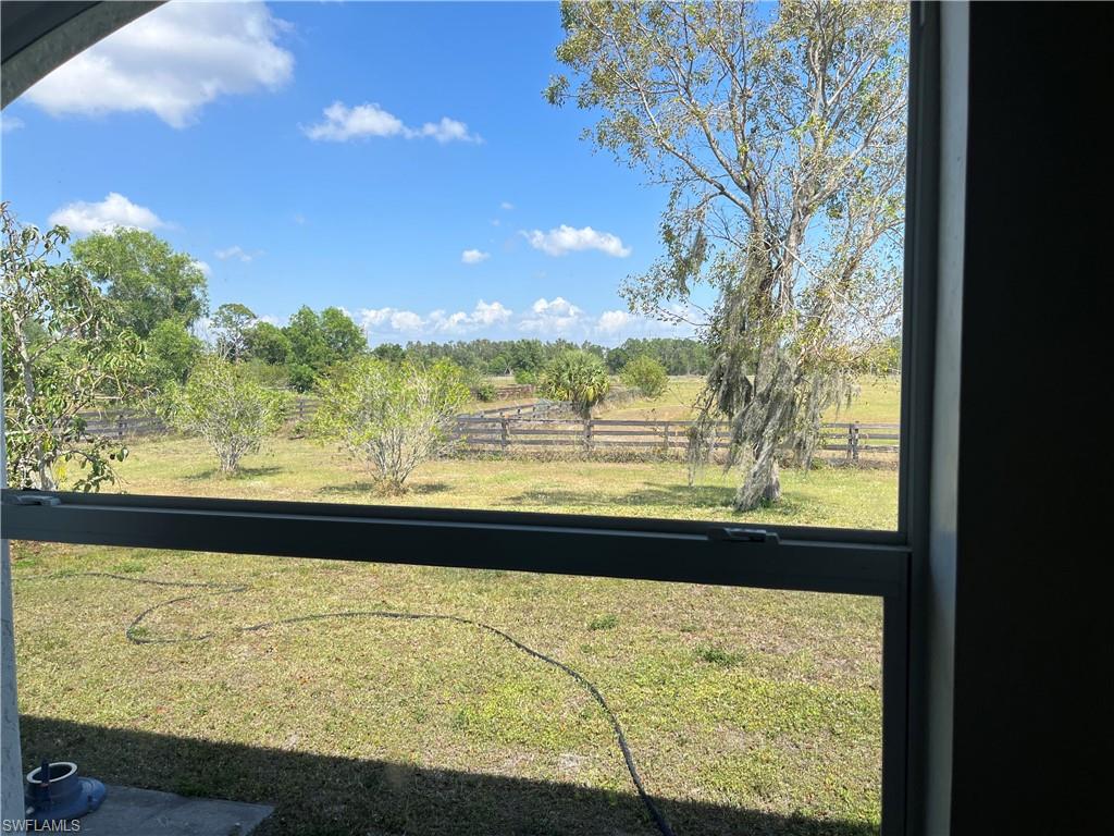 ACREAGE - Residential