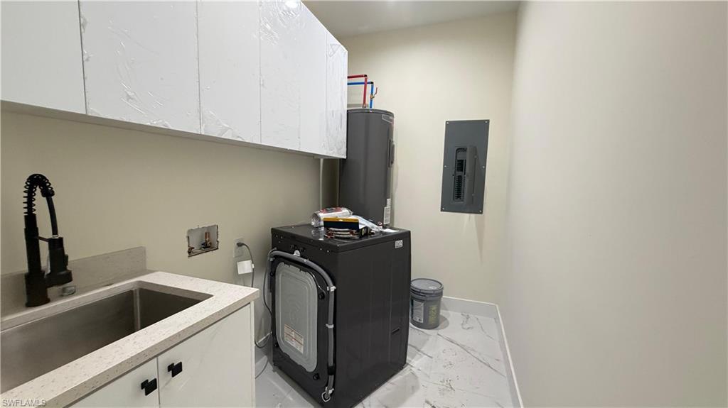 GOLDEN GATE ESTATES - Residential Lease