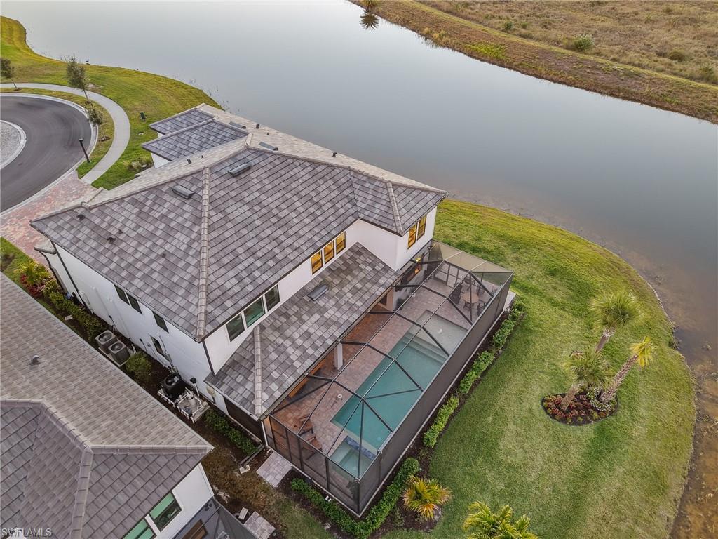 AVALON PARK - Residential