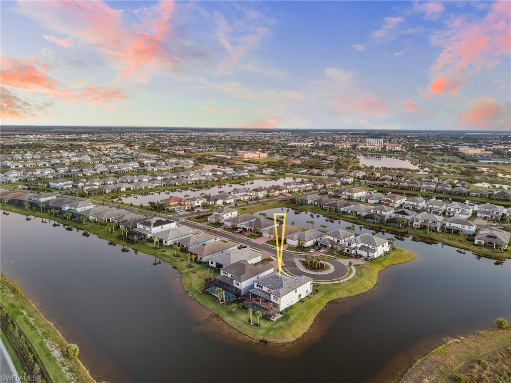 AVALON PARK - Residential