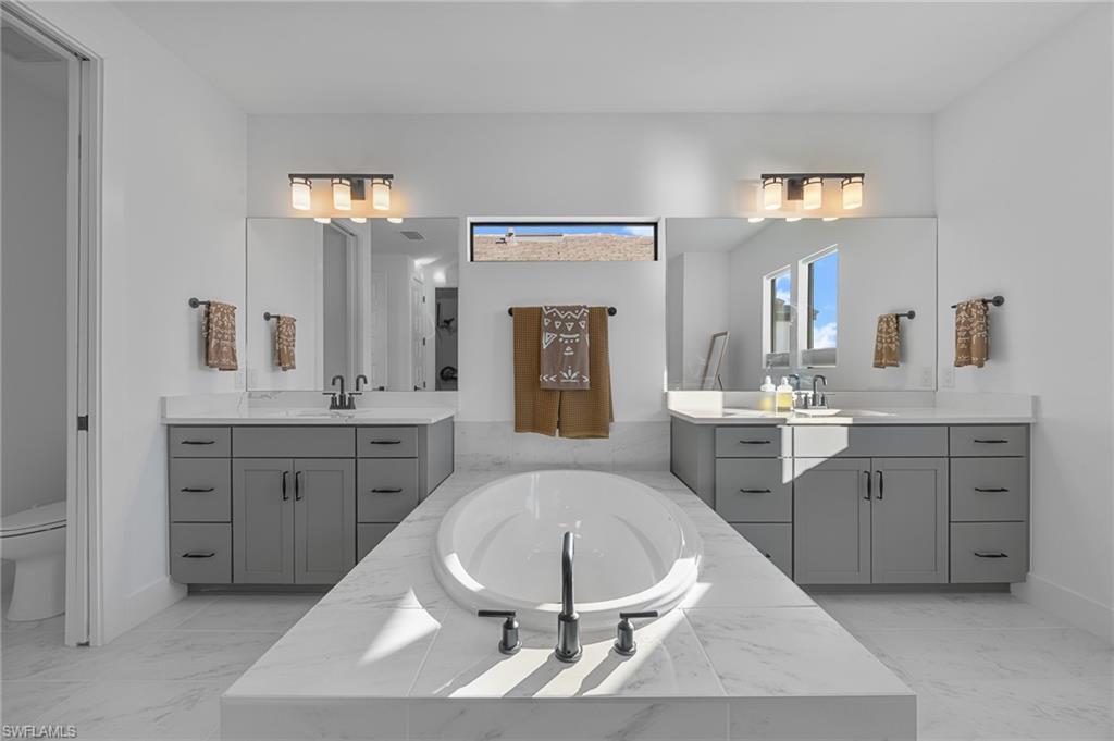 AVALON PARK - Residential