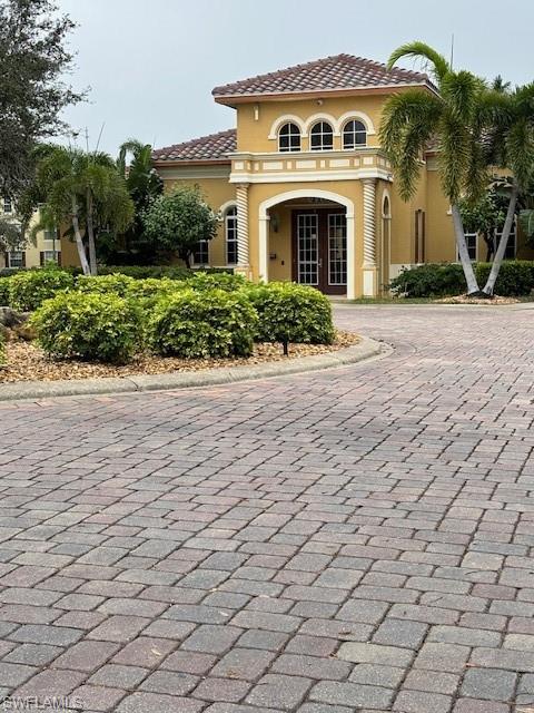 THE RESIDENCE - Residential