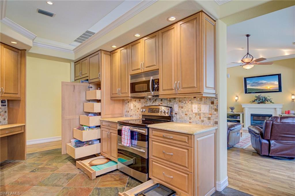 HENDRY CREEK - Residential