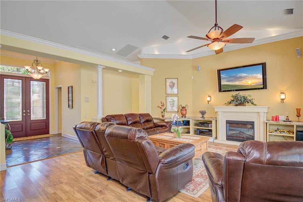 HENDRY CREEK - Residential