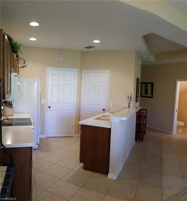 SAIL HARBOUR - Residential