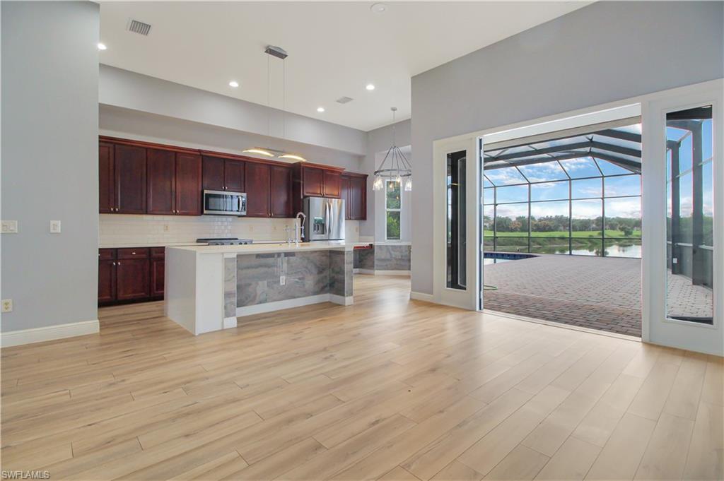 VALENCIA COUNTRY CLUB - Residential