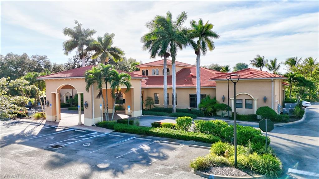 VALENCIA COUNTRY CLUB - Residential