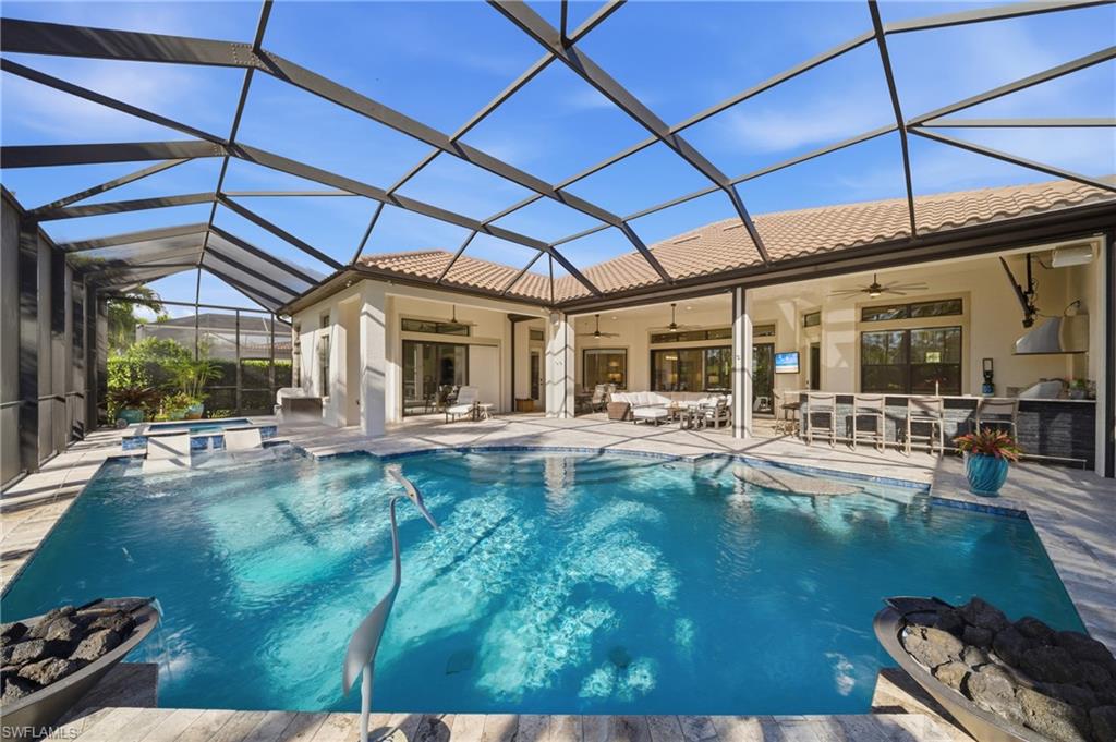 ESPLANADE - Residential