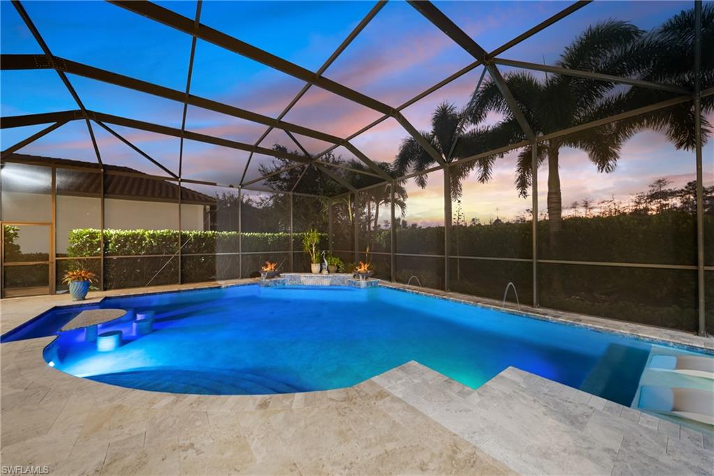 ESPLANADE - Residential