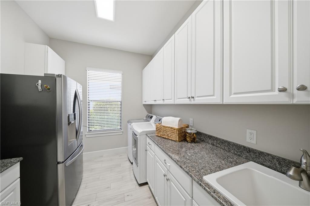 ESPLANADE - Residential