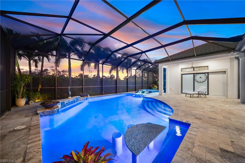 ESPLANADE - Residential