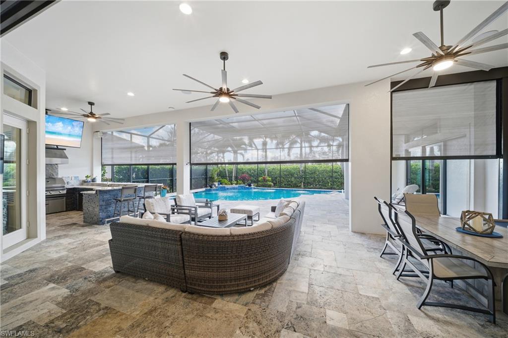 ESPLANADE - Residential