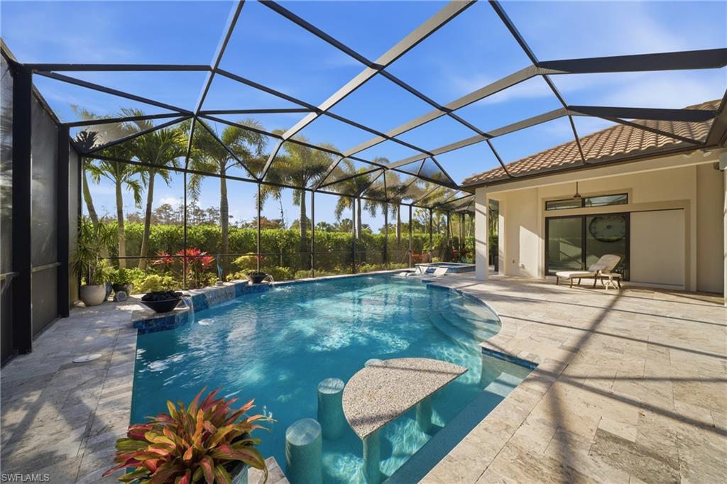 ESPLANADE - Residential