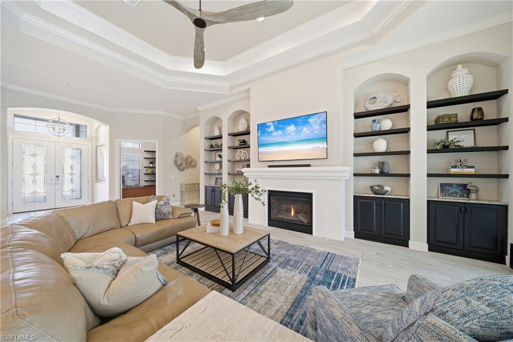 ESPLANADE - Residential