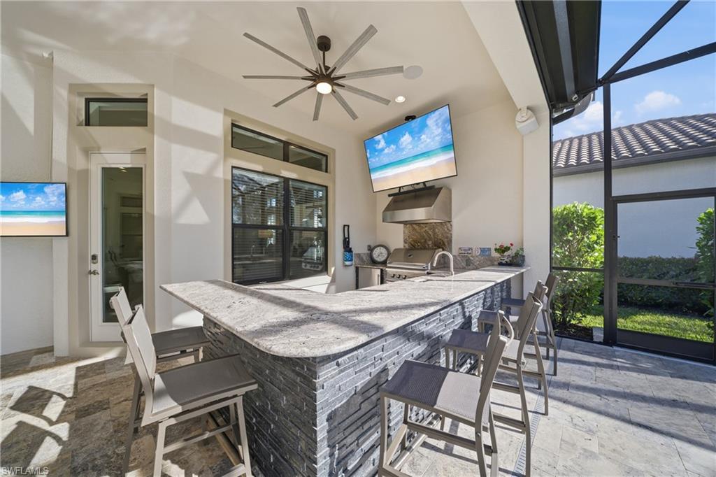 ESPLANADE - Residential