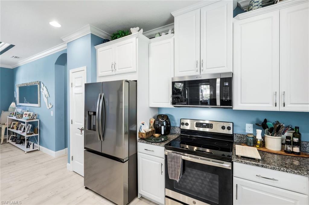 SANDOVAL - Residential