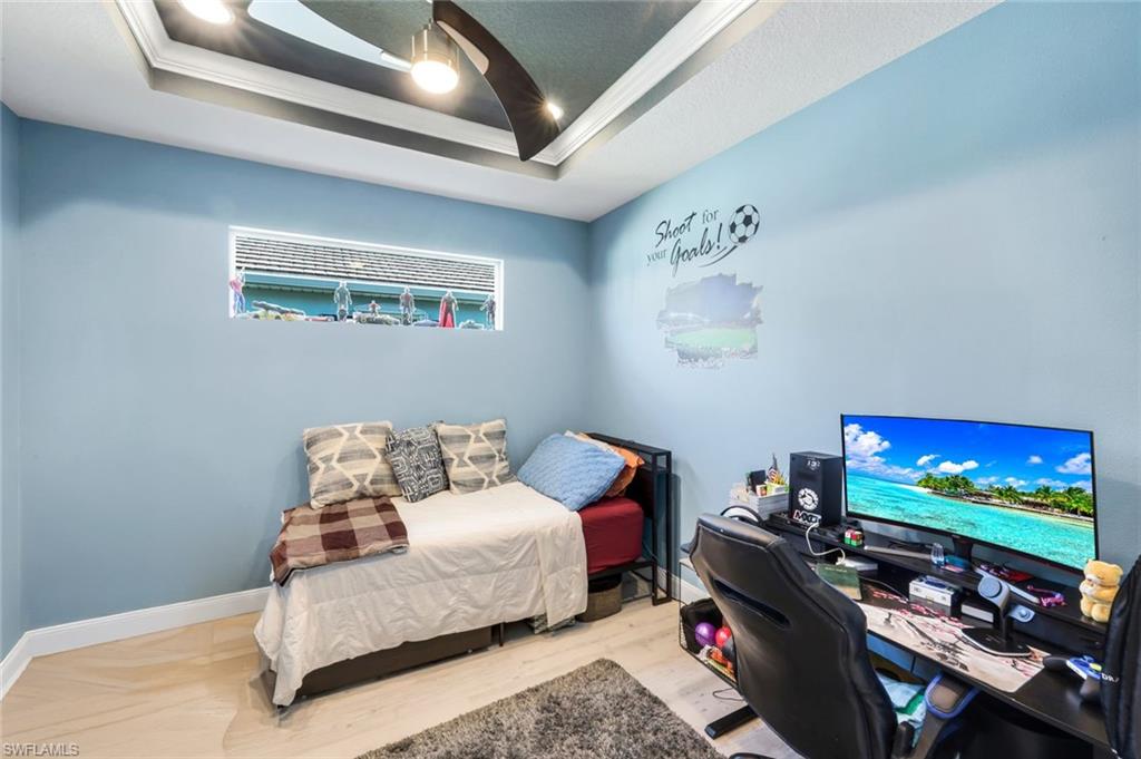 SANDOVAL - Residential