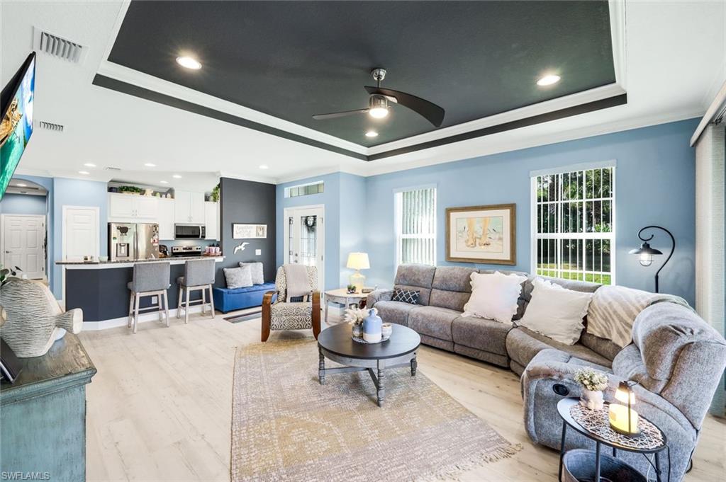 SANDOVAL - Residential