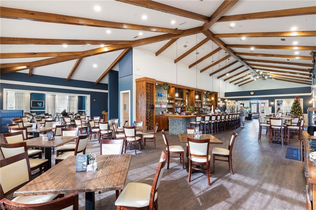 HAMPTON LAKES - Residential