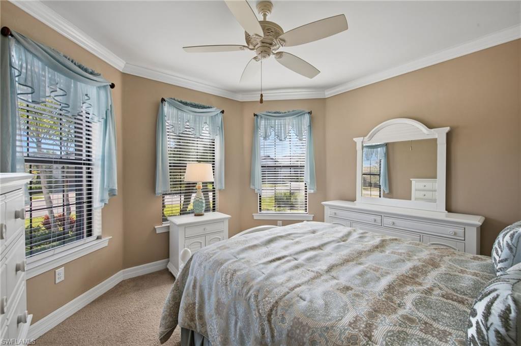 HAMPTON LAKES - Residential