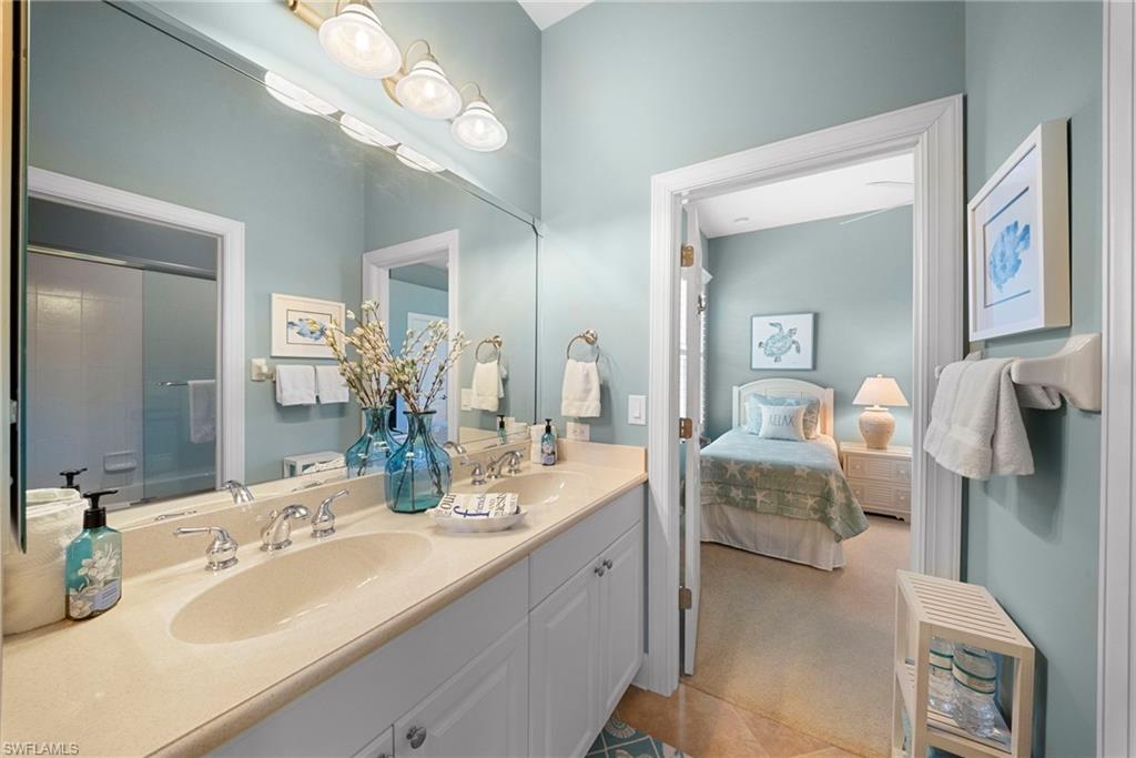 SOMERSET - Residential