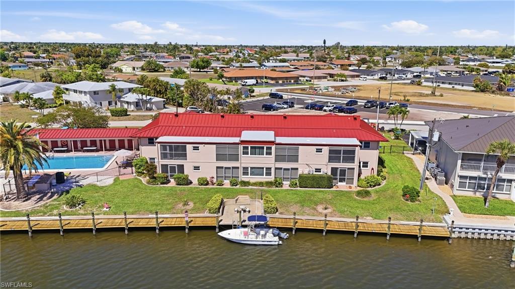 WATERSIDE WEST CONDO - Residential