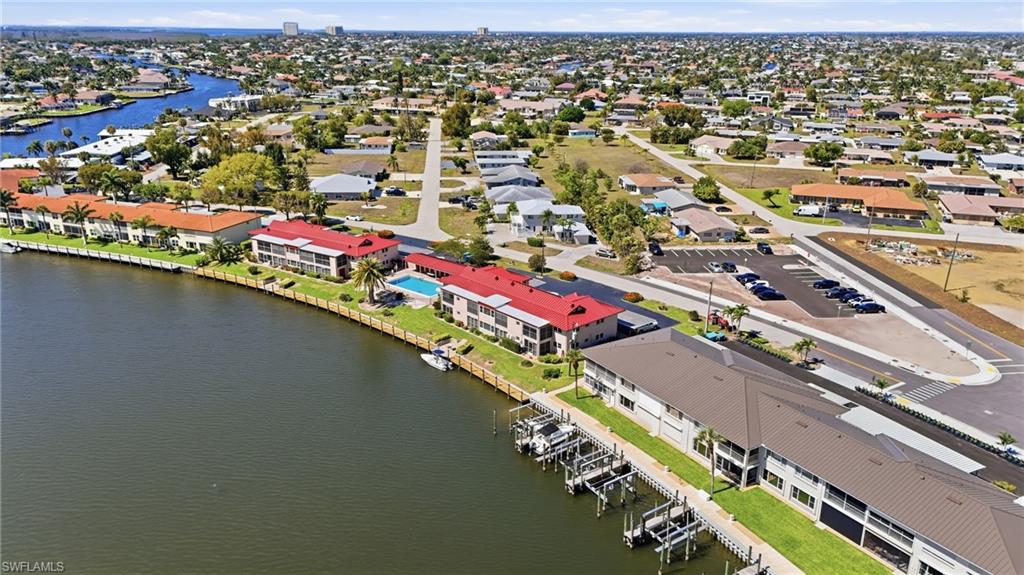 WATERSIDE WEST CONDO - Residential