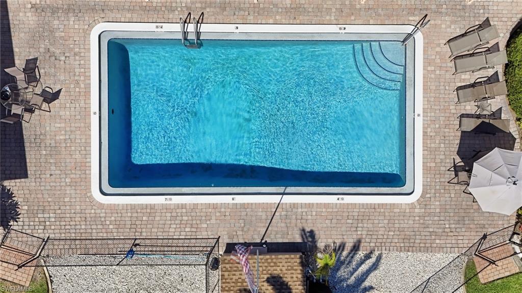 WATERSIDE WEST CONDO - Residential