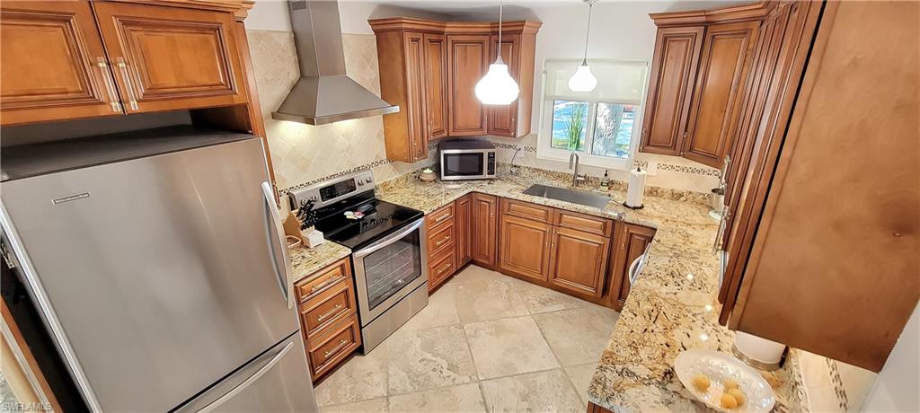 SEMINOLE ESTATES - Residential