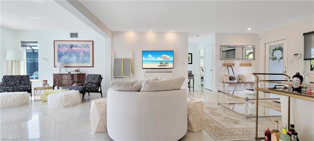 SEMINOLE ESTATES - Residential