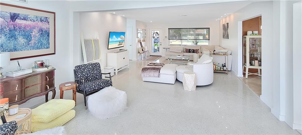 SEMINOLE ESTATES - Residential