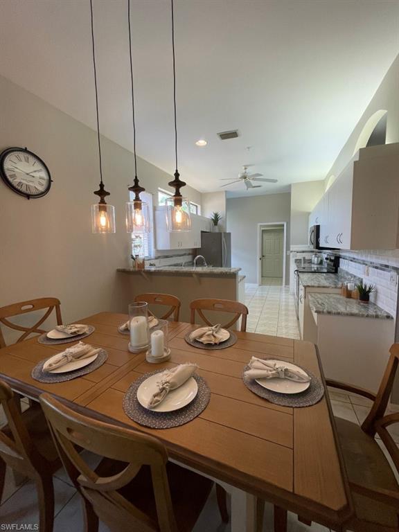 HUNTERS RIDGE - Residential