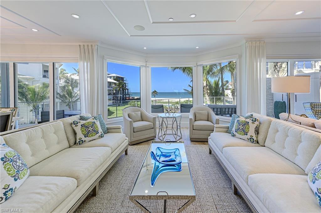 BAREFOOT BEACH - Residential