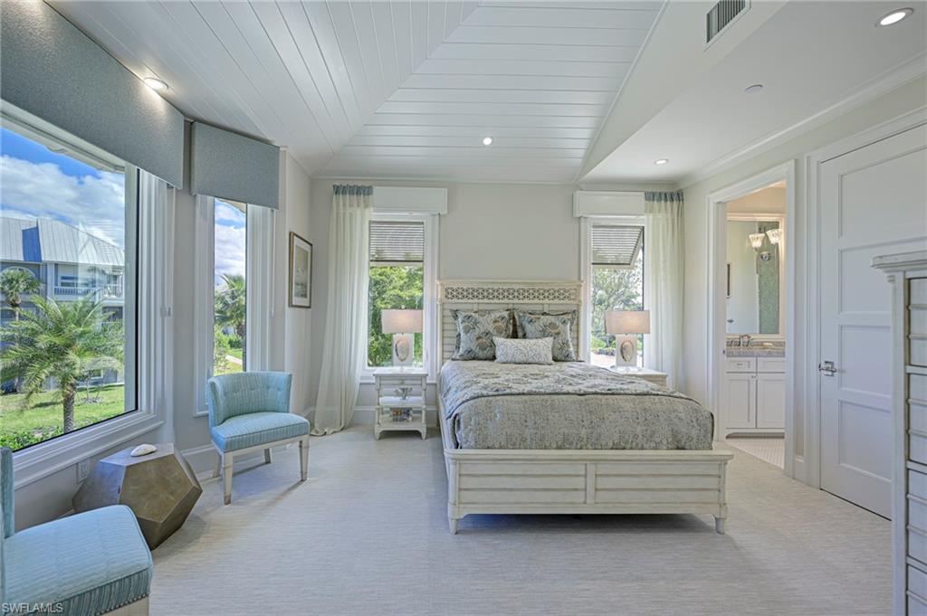 BAREFOOT BEACH - Residential