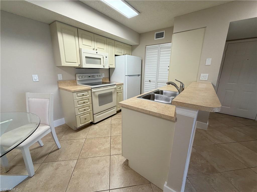 OASIS - Residential Lease