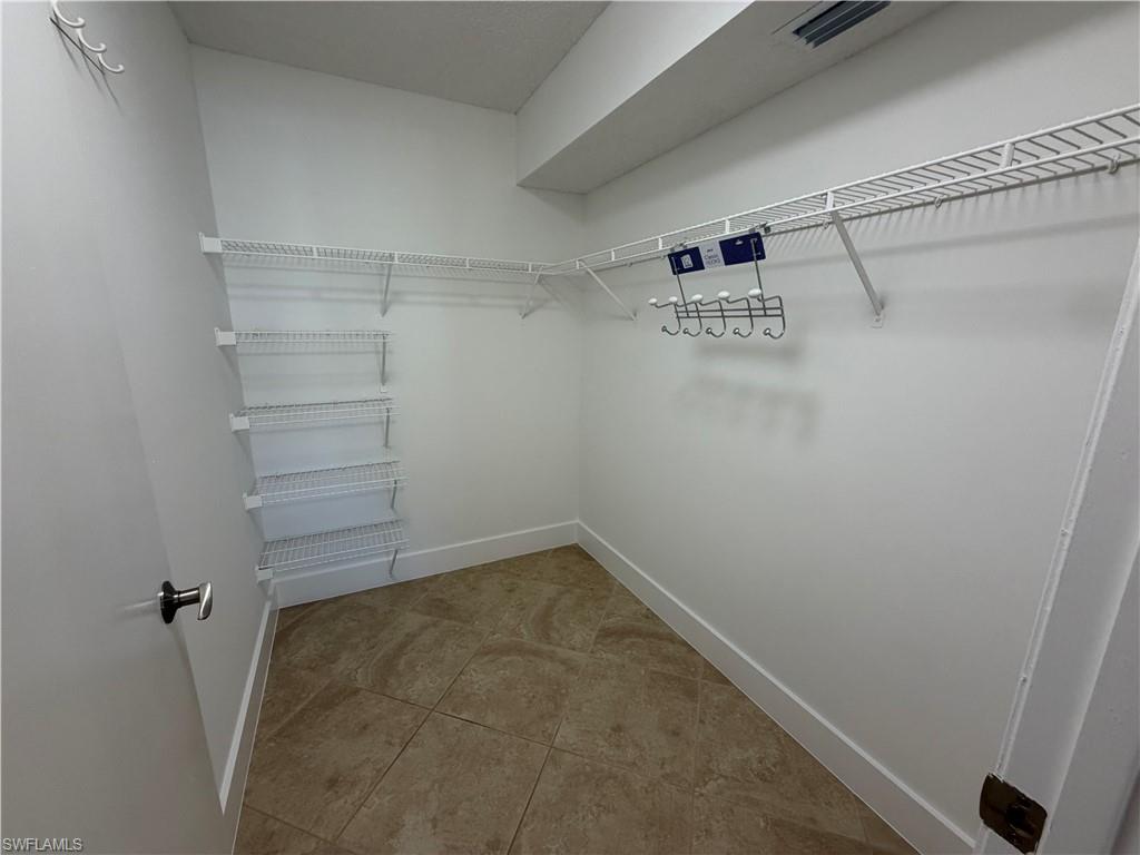 OASIS - Residential Lease