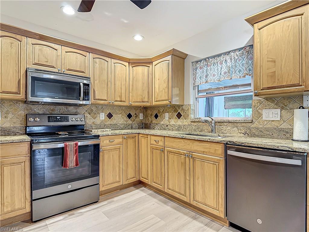 BONITA SHORES - Residential