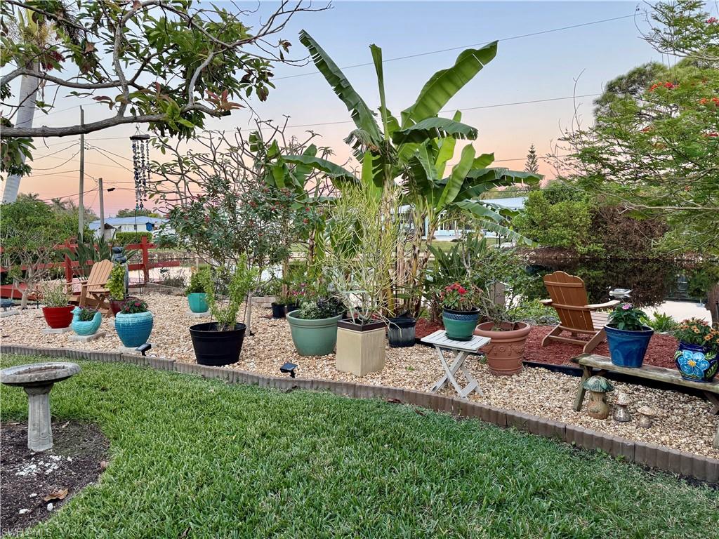 BONITA SHORES - Residential