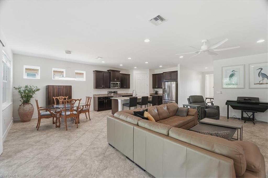 LINDSFORD - Residential