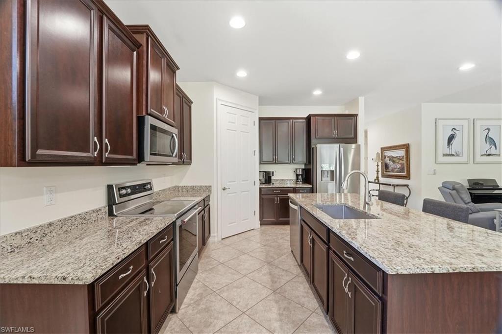 LINDSFORD - Residential