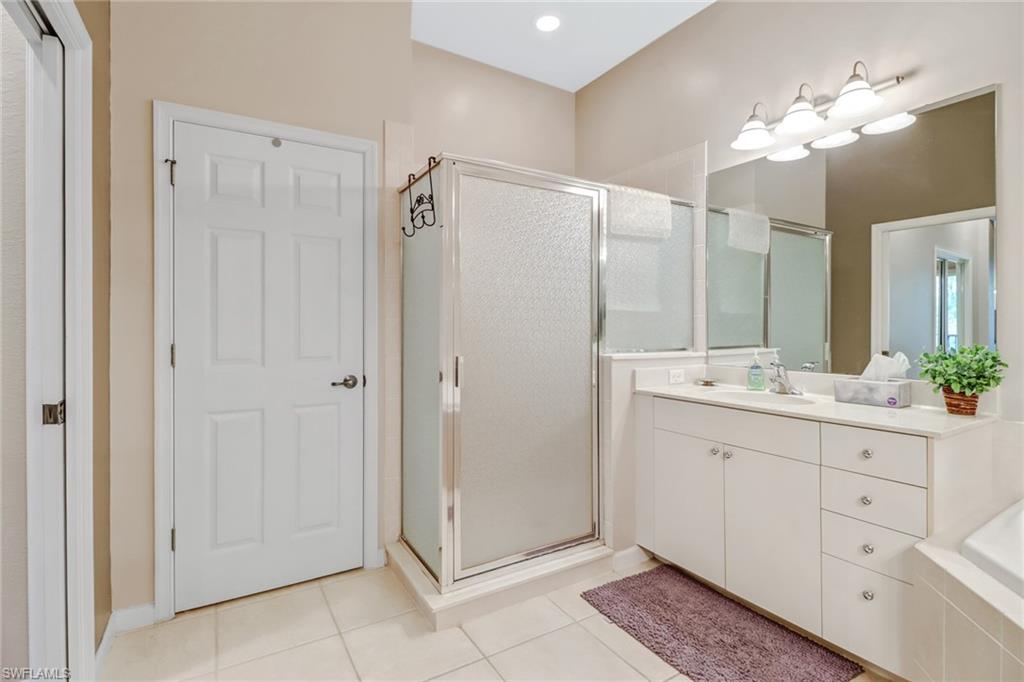 QUINCY SQUARE - Residential