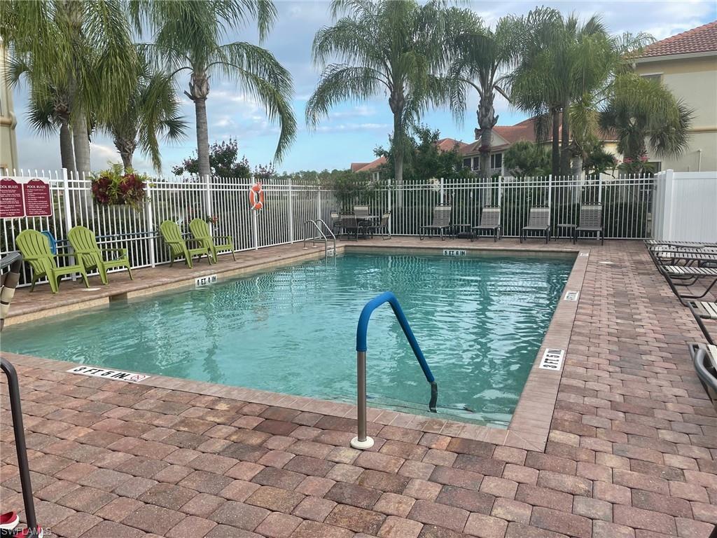 QUINCY SQUARE - Residential