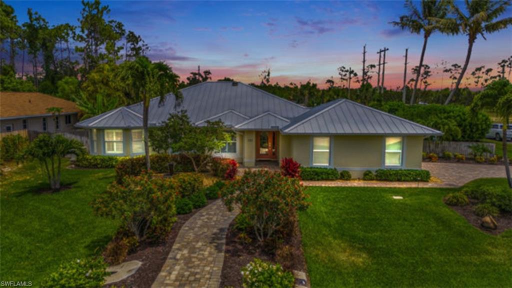 WILLOUGHBY ACRES - Residential