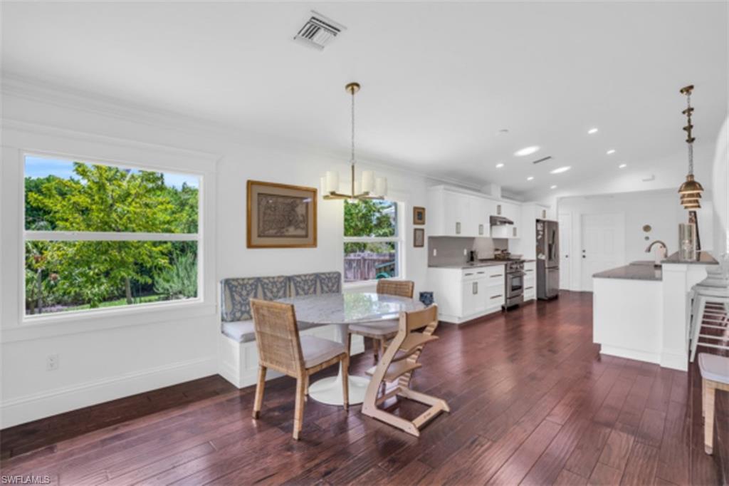 WILLOUGHBY ACRES - Residential