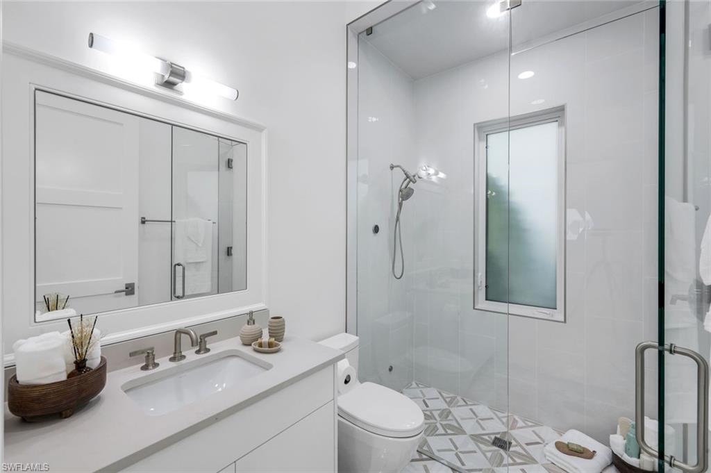 ACREAGE HEADER - Residential