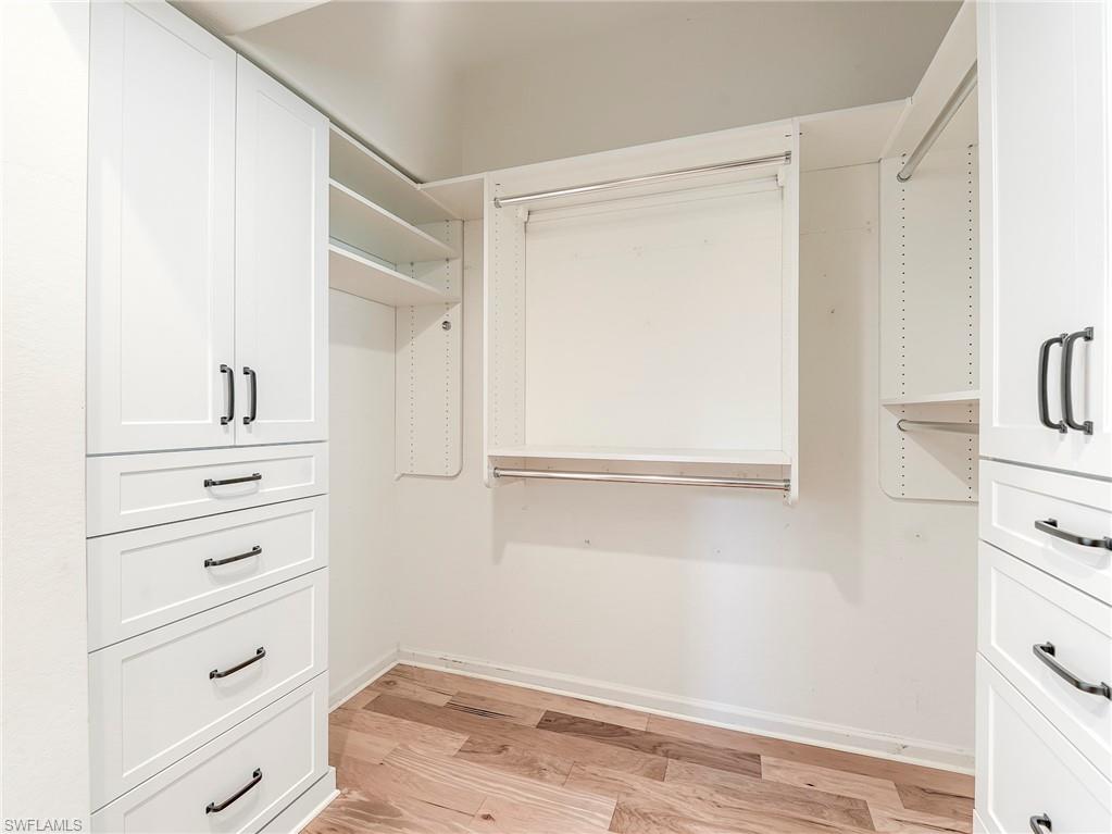 MAHOGANY COVE - Residential