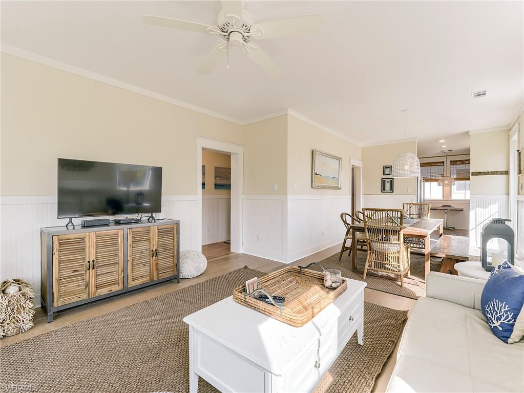 SANIBEL CENTER - Residential